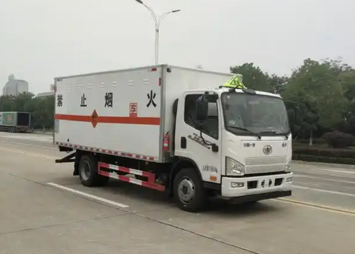 榆阳爆破器材运输车可以上高速吗?